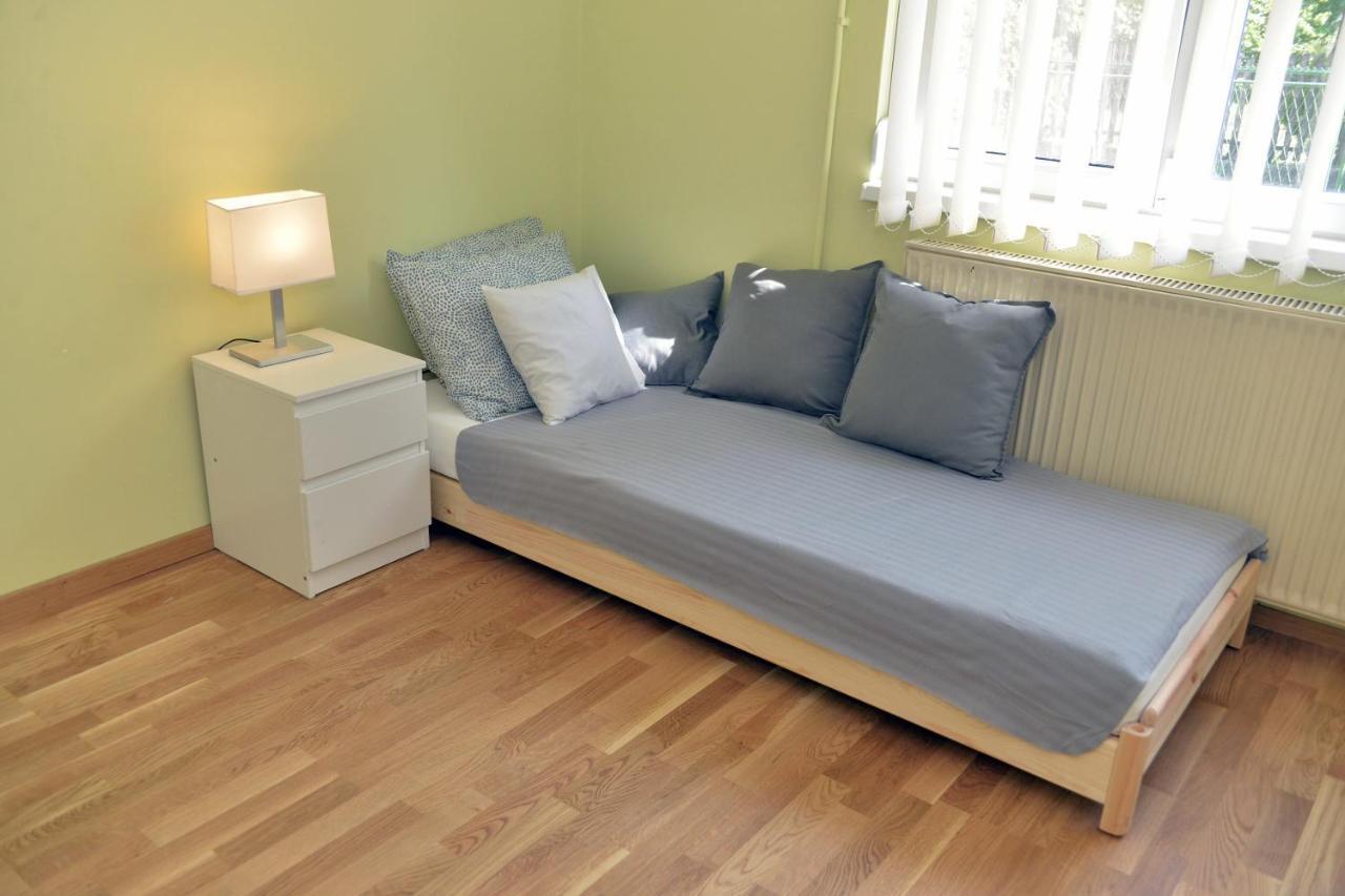 Affordable And Newly Renovated 1-Bedroom Apartment Kraljevo Extérieur photo